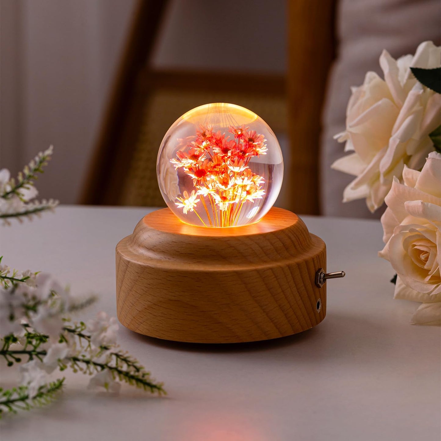 1 Pieces Wooden Red Daisy Wind-Up Music Box with night light You are my sunshine song Mechanism Elegant Romantic Musical Gift for Birthday Anniversary Valentine's Day Women, Girls, Wife, Girlfriend