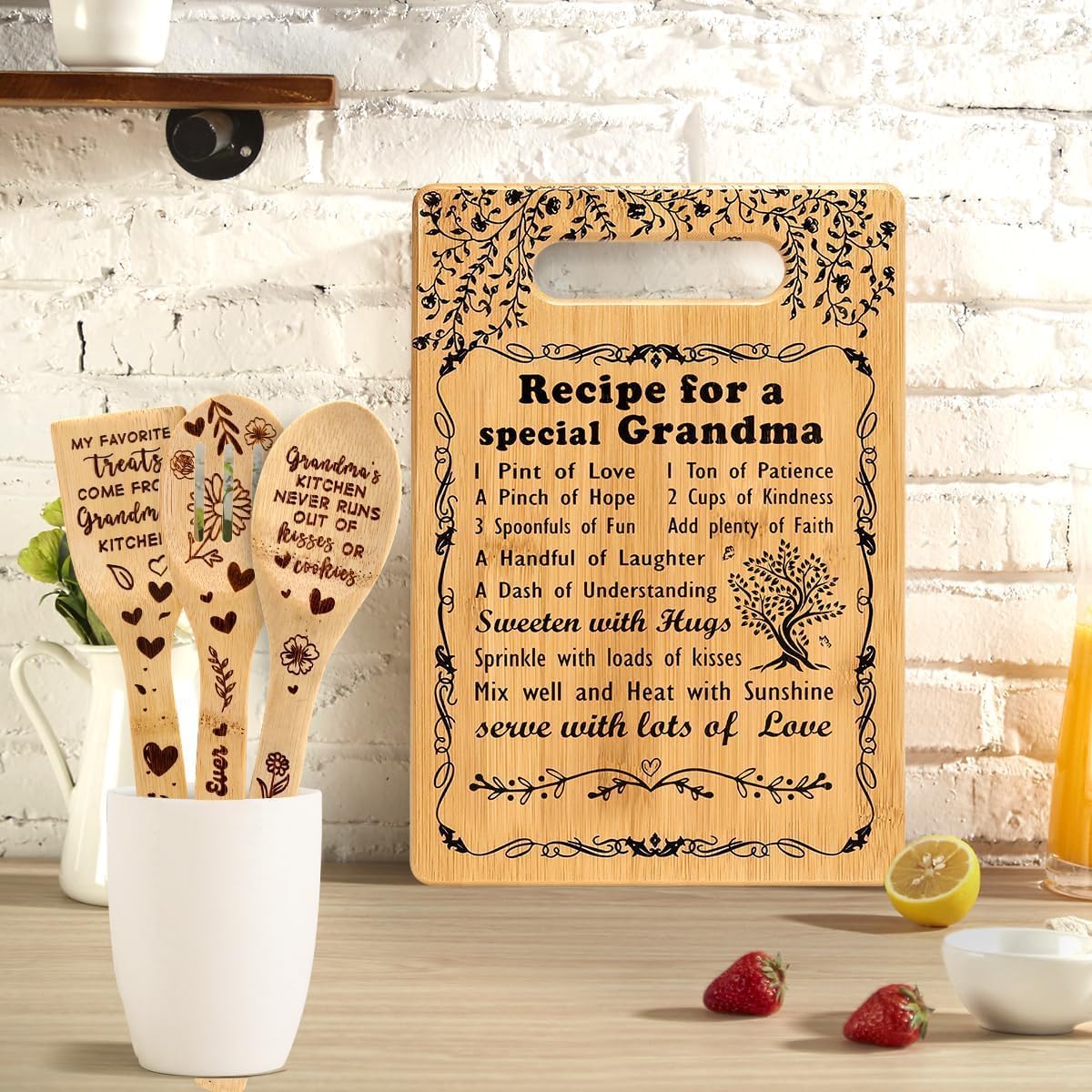 Grandma Gifts Mothers Day Gifts for Grandma Great Grandma Birthday Gifts from Grandkids Granddaughter Grandson Best Grandma Ever Gift New Grandma Nana Gigi Christmas Cutting Boards for the Kitchen