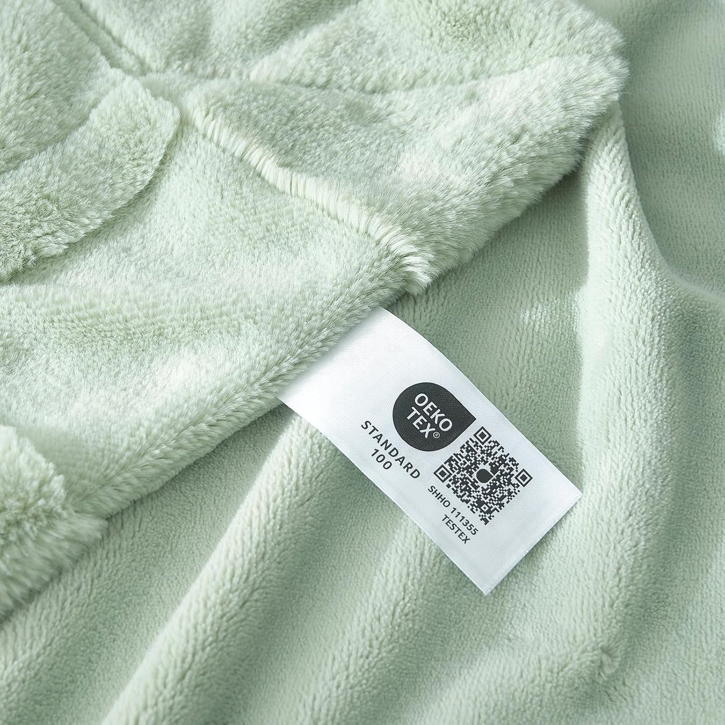 Cozy Bliss Checkered White Faux Rabbit Fur Throw Blanket, Soft Fuzzy Fluffy Minky Cream Furry Blankets for Couch, Bed (Sage Green, King(108" x 90")