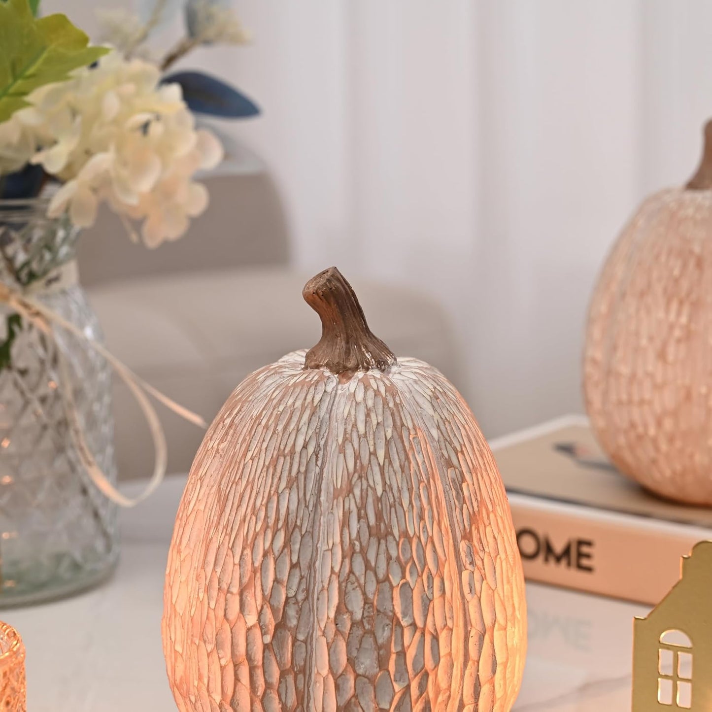 Artificial Pumpkin Decor, Brown and White Decorative Pumpkins, Thanksgiving Resin Pumpkins Figurine Set of 2, Carved Pumpkin Statues for Rustic Fall Tabletop Home Decor, Harvest, Wedding