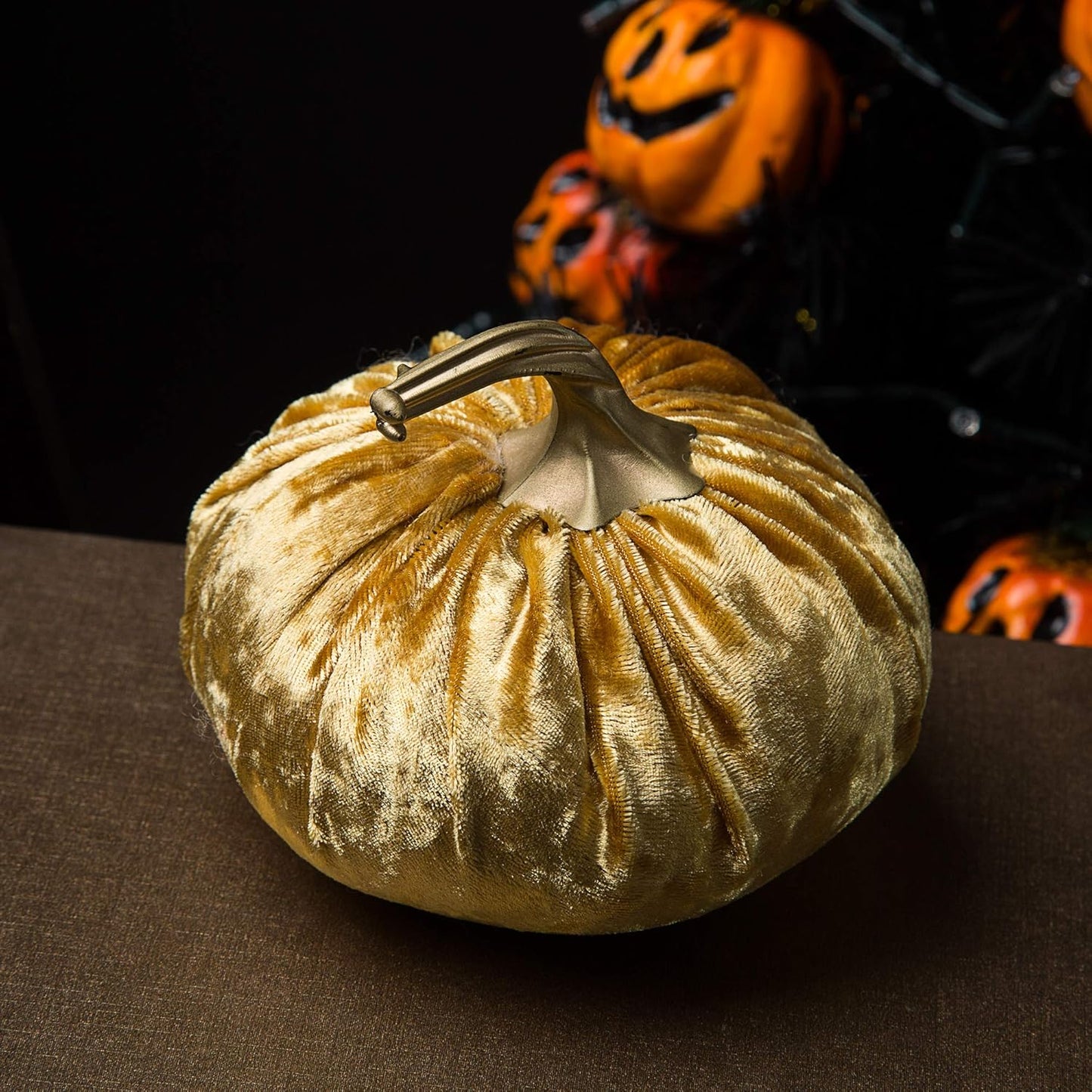 Ogrmar Set of 6 Pack Handmade Velvet Pumpkins Decor,Super Soft Stuffed Pumpkin with Exquisite Craftsmanship for Fall Halloween Thanksgiving Decoration