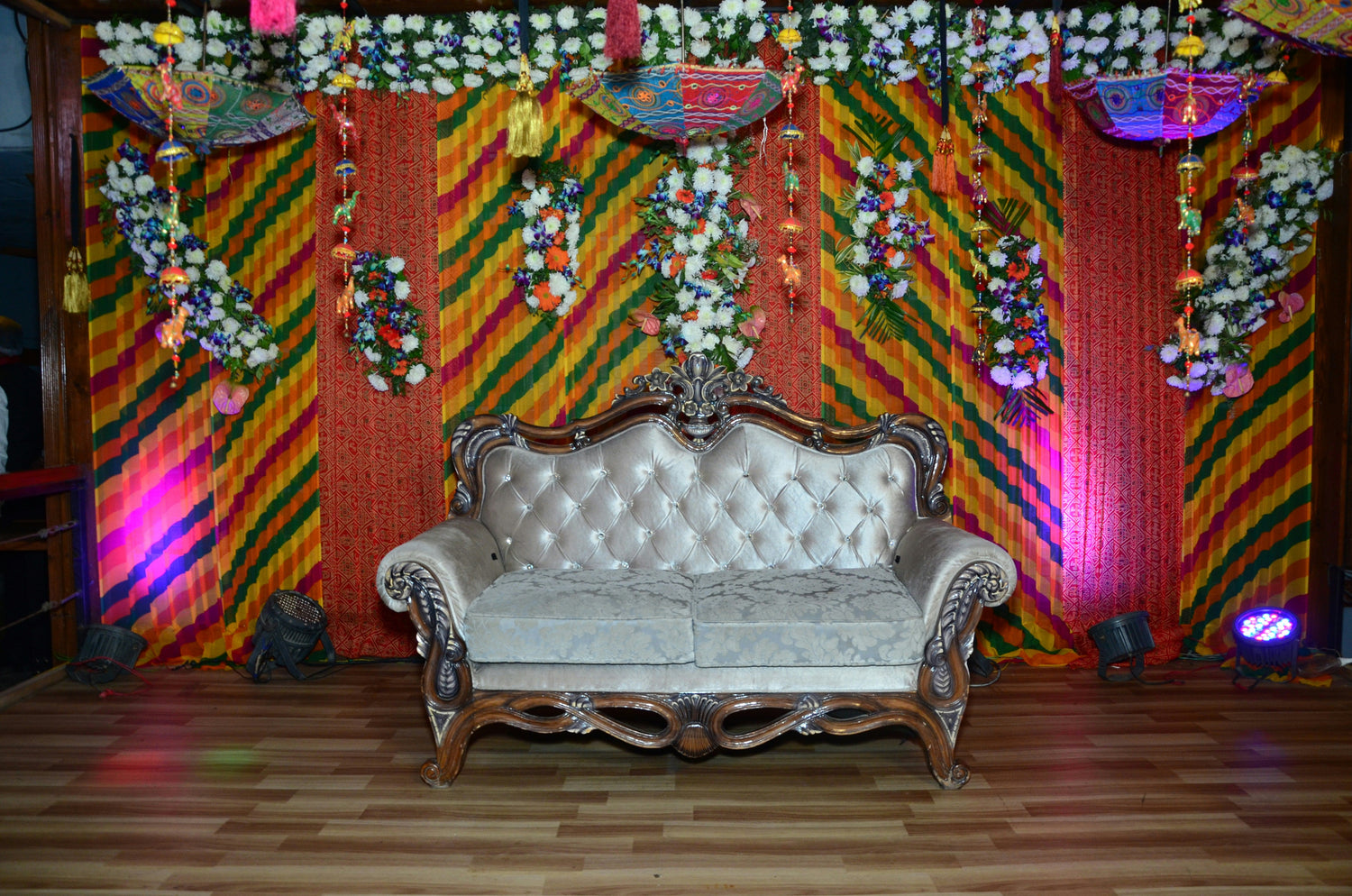photo backdrops, party supplies, event decorations