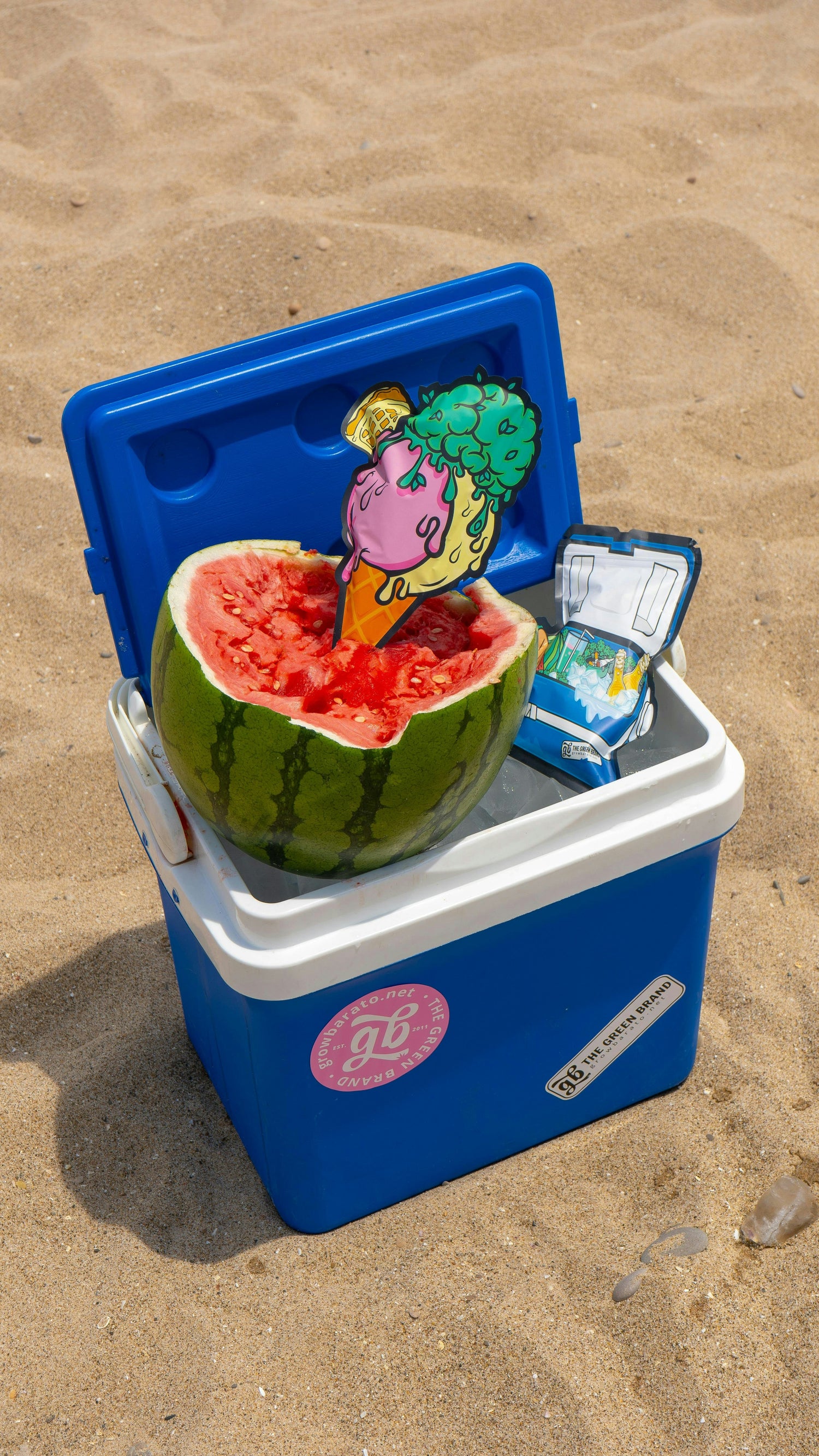 Coolers & Thermocoolers	beverage coolers	portable coolers	thermocoolers