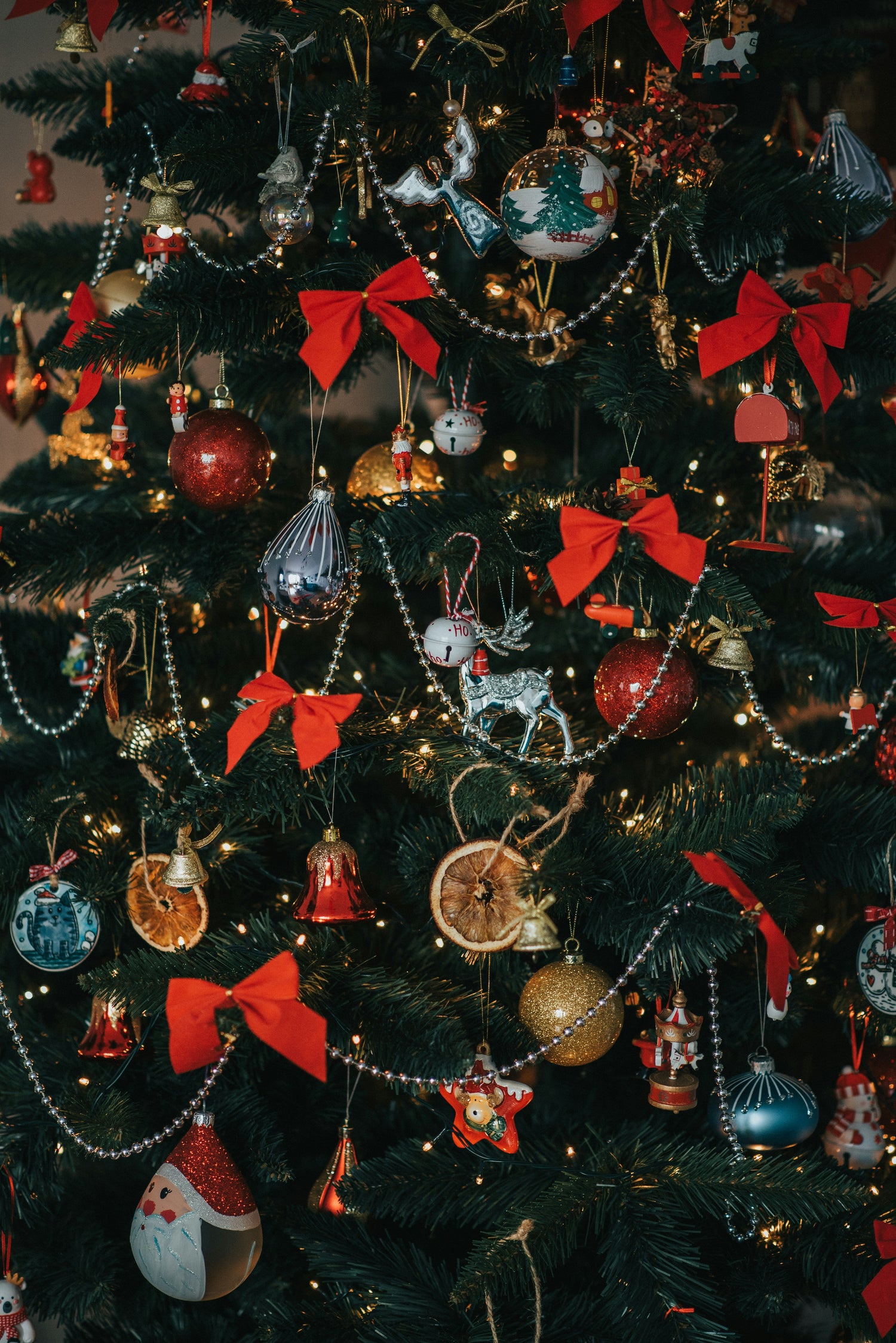 party decorations  party supplies  hanging ornaments