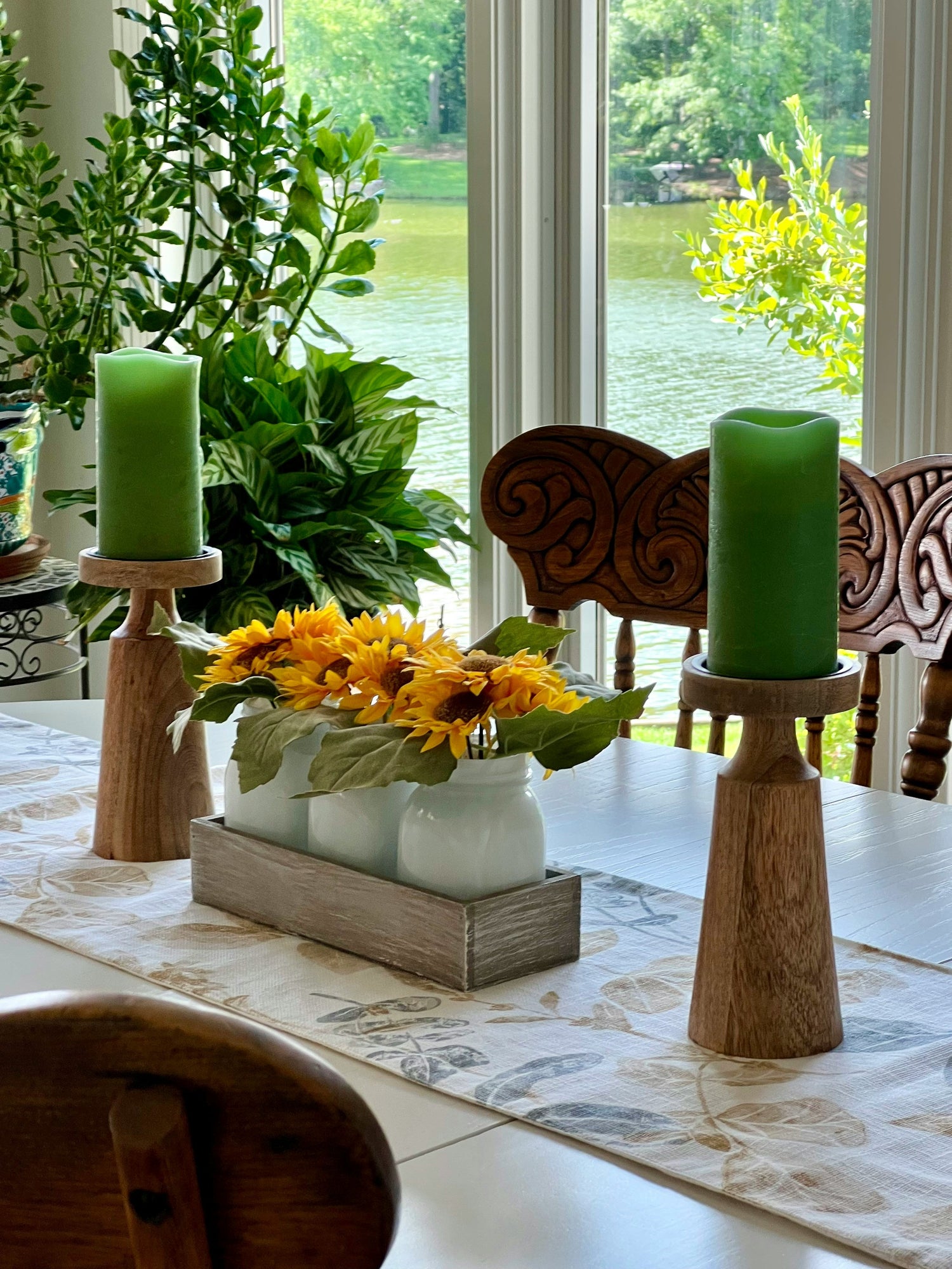 party decorations  party supplies  centerpieces