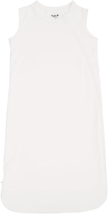 KYTE BABY Unisex Sleep Bag for Babies and Toddlers, 0.5 Tog, 97% Rayon made from Bamboo, 3% Spandex (Medium, Cloud)