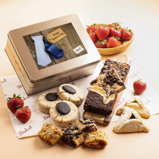 Father’s Day Cookie and Brownie Tin - Delicious, Fresh Baked Cookie Snacks - Gourmet Real Chocolate Fudge Brownie - Yummy Flavors For Dad, Him, Boyfriend, and Uncles