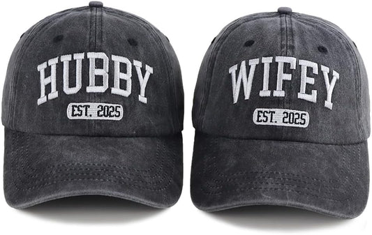 OASCUVER 2PCS Est 2025 Hubby and Wifey Hats Set for Bridal Shower Gifts, Adjustable Embroidered Men Women Baseball Caps