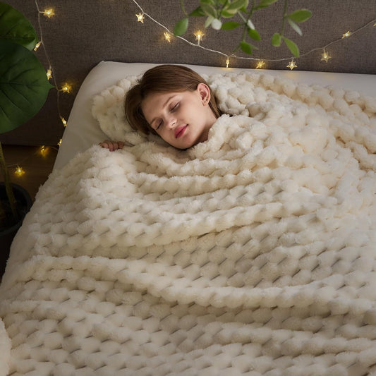 NEWCOSPLAY Super Soft Queen Blanket Ivory Premium Silky Flannel Fleece 3D Clouds Stylish Jacquard Lightweight Bed Blanket All Season Use 350GSM (Ivory, Queen(90"x90"))