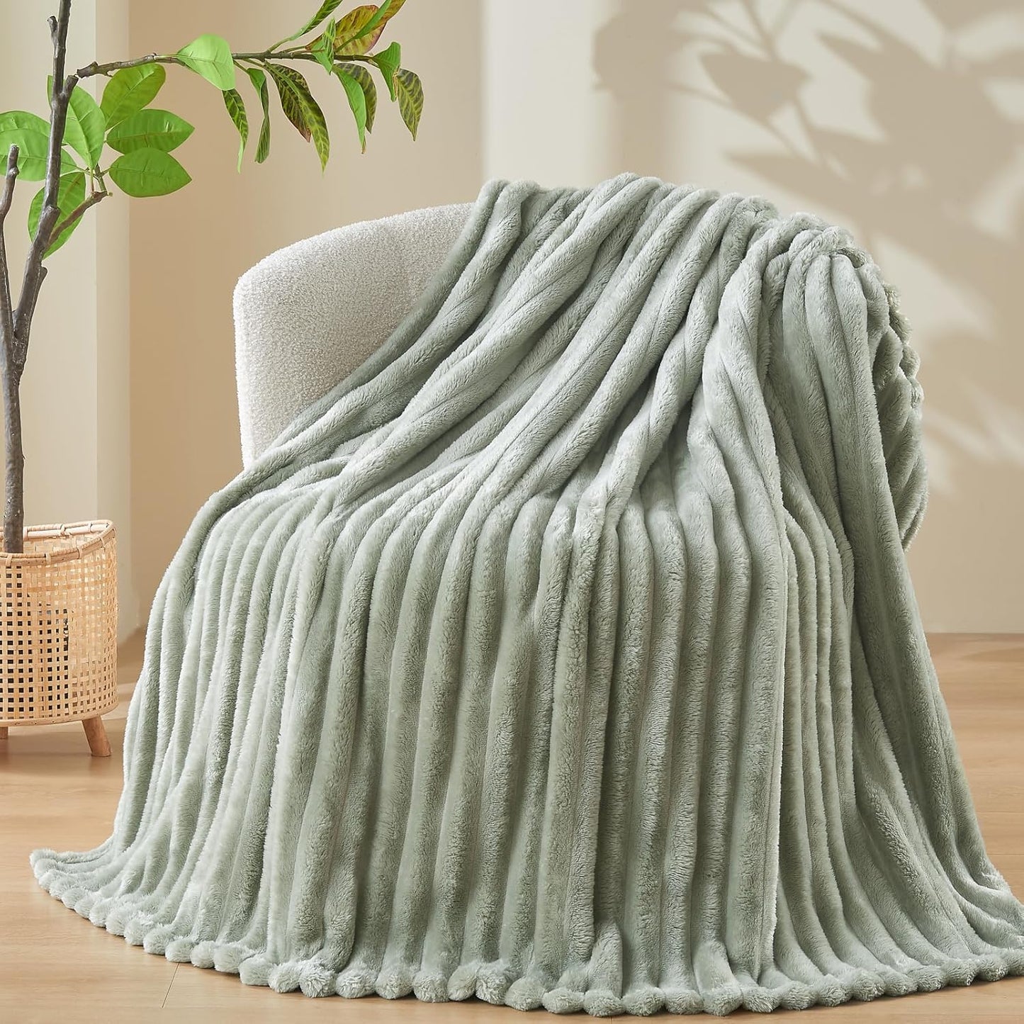 NEWCOSPLAY Super Soft Throw Blanket Sage Green Premium Silky Flannel Fleece 3D Ribbed Jacquard Lightweight Bed Blanket All Season Use (Sage Green Ribbed, Throw(50"x60"))