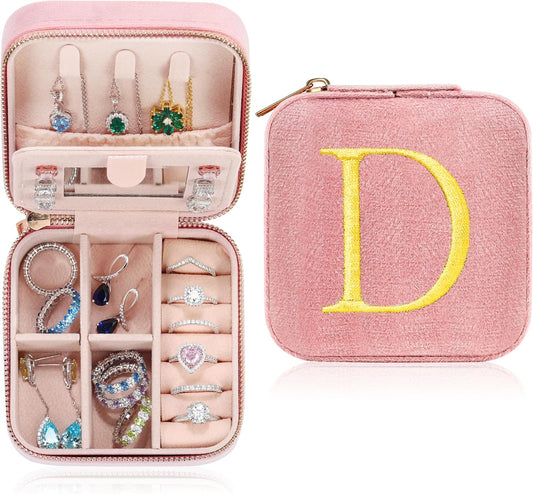 Parima Plush Velvet Daughter Gifts from Mom - Personalized Small Travel Jewelry Box Jewelry Case Organizer Teenage Year Old Girl Gifts for Daughter Birthday Daughter in Law Niece - Letter D, Pink