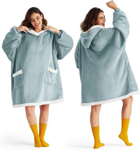 Bedsure Blanket Hoodie, Wearable Blanket for Adults & Kids as Gifts for Women Men, Birthday Gifts for Women Mom Girl Sherpa Oversized Hoodie, Light Green, Small